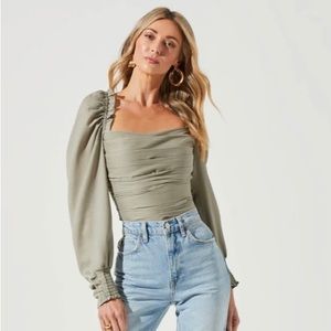 ASTR the Label sage puff sleeve shirt